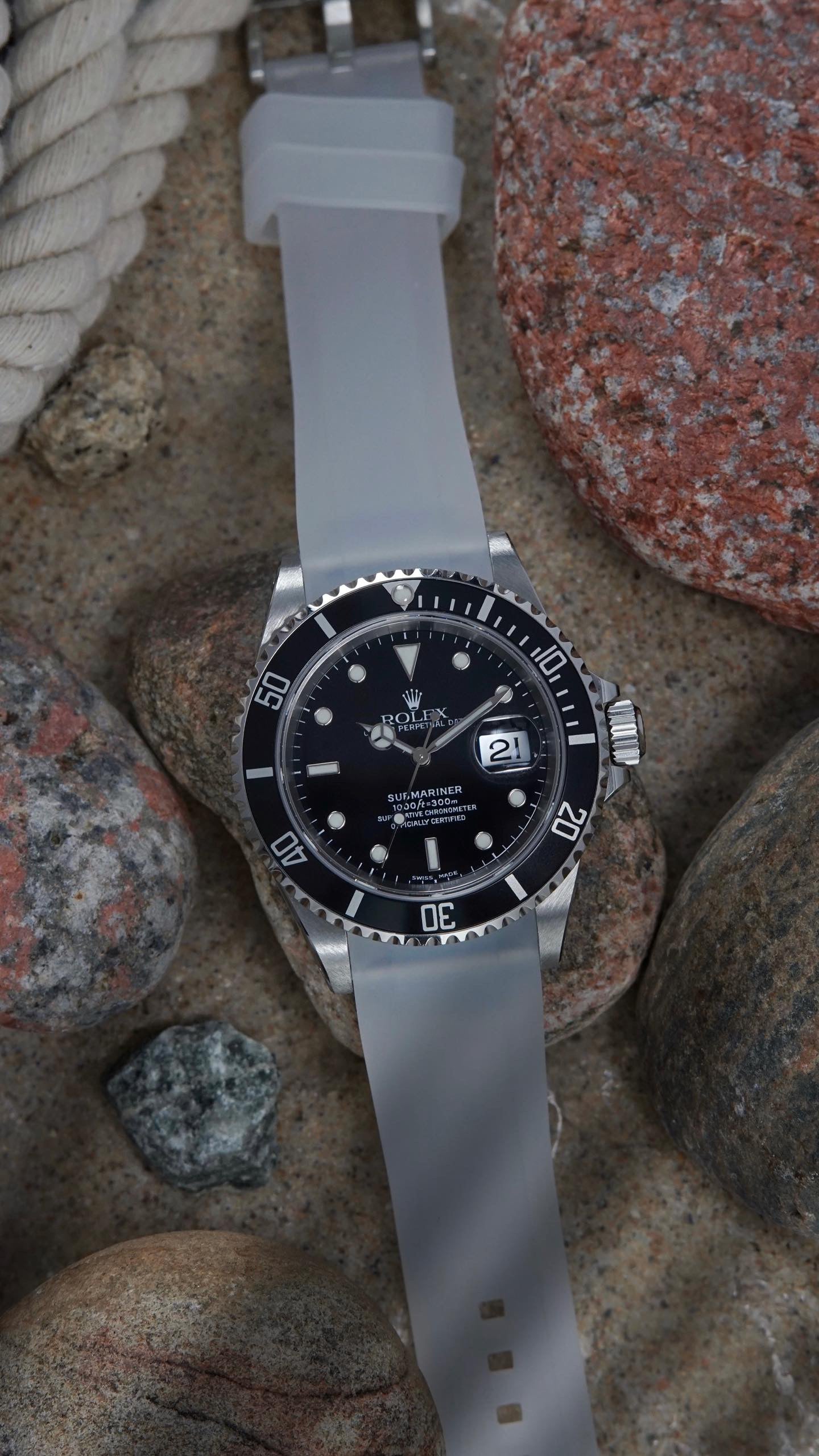 Integrated Rubber Strap 20mm (Arctic Frost)